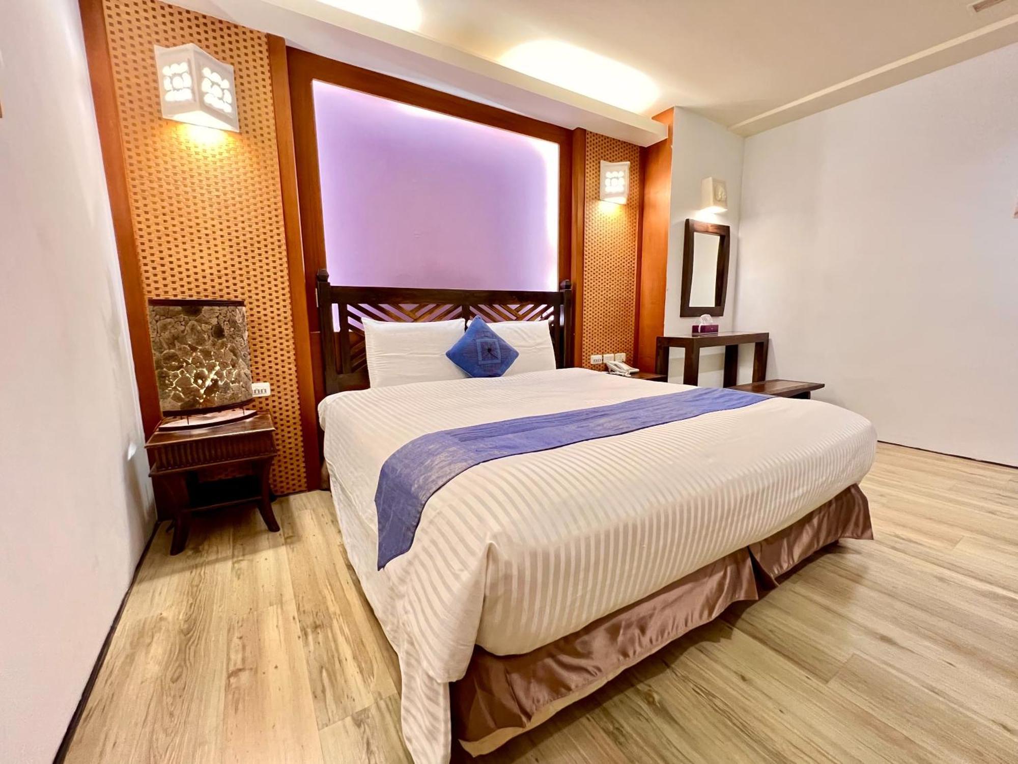 Seasons Bali Fashion Inn Kchen-ting Exteriér fotografie