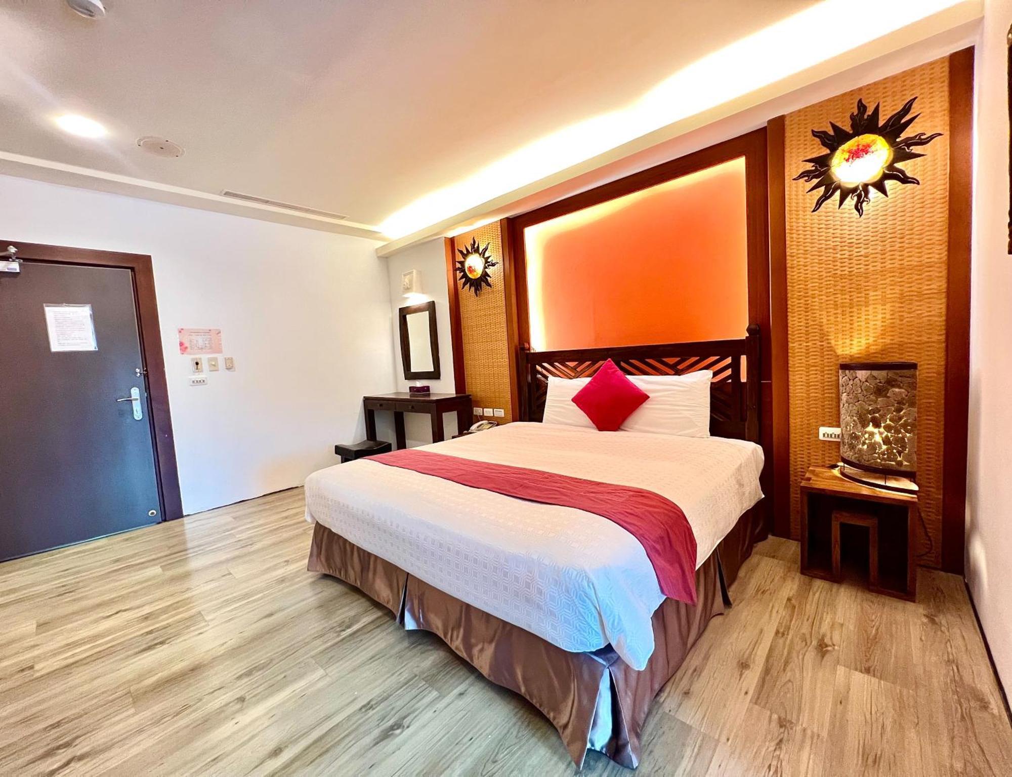 Seasons Bali Fashion Inn Kchen-ting Exteriér fotografie