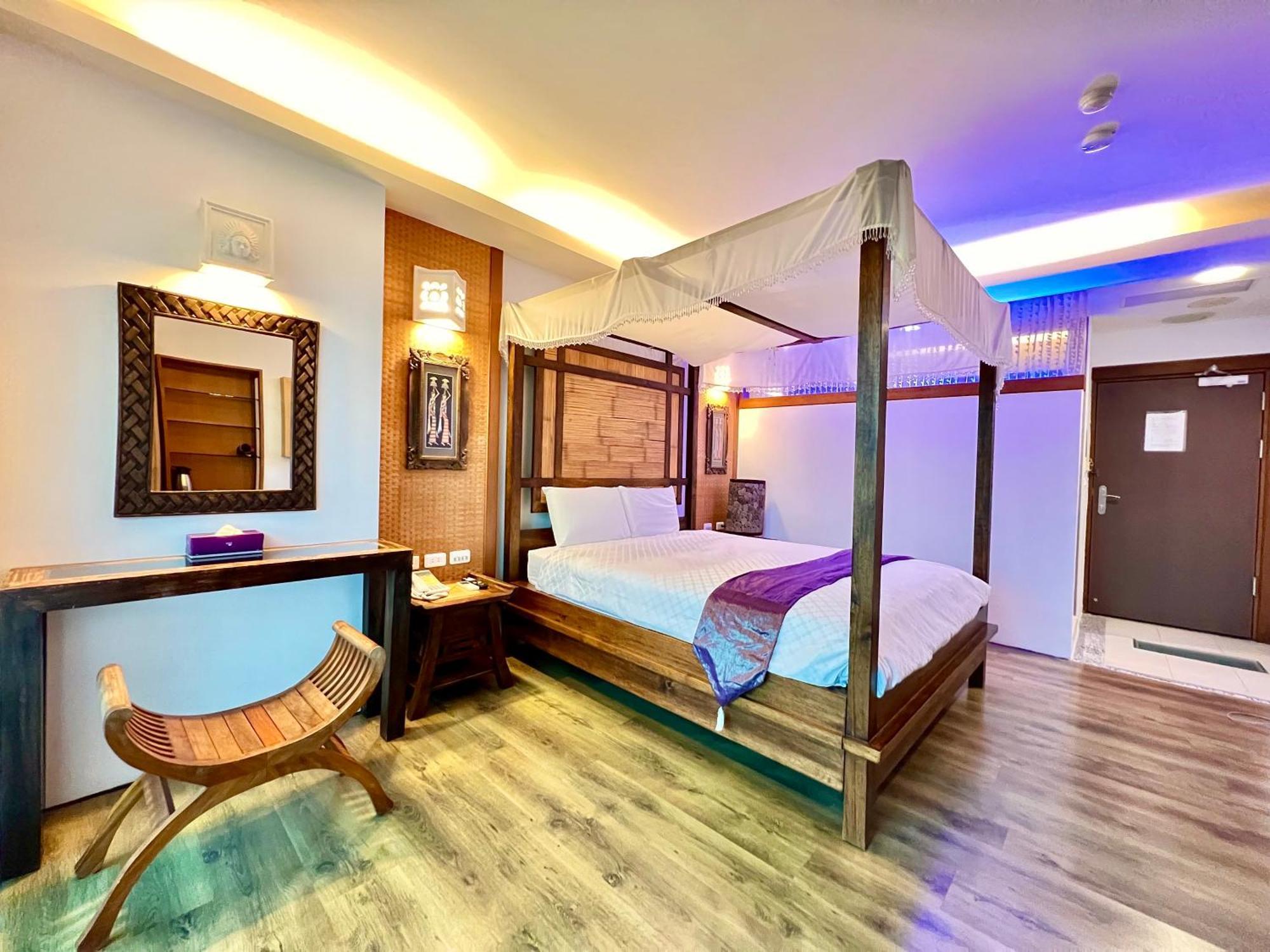 Seasons Bali Fashion Inn Kchen-ting Exteriér fotografie