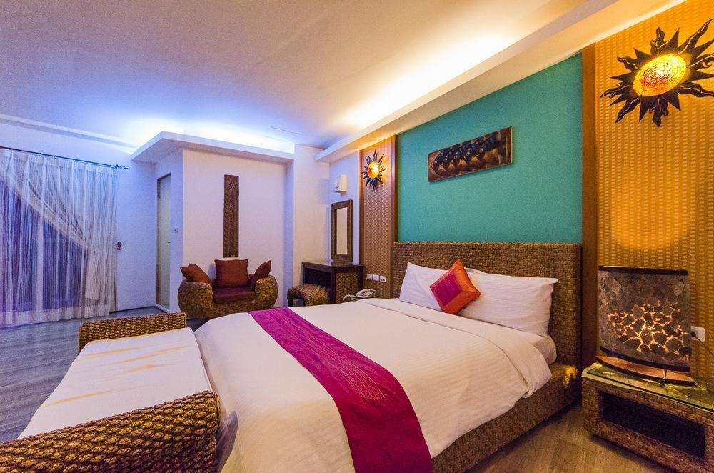 Seasons Bali Fashion Inn Kchen-ting Exteriér fotografie